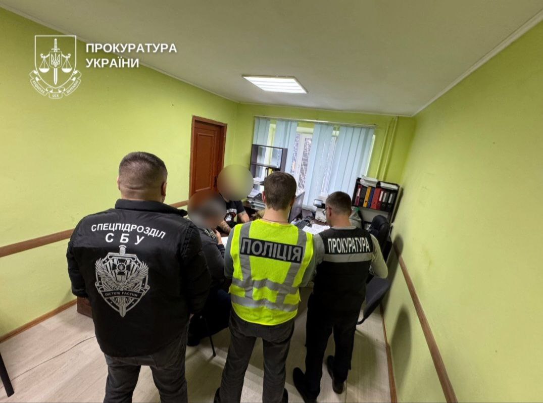 На Буковині лікарці-невропатологу повідомили про підозру у корупційній схемі з оформленням «потрібної» інвалідності