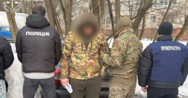 За €10 тисяч з особи: на Буковині викрили організаторів незаконного переправлення чоловіків через кордон