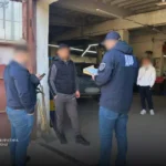 У Чернівцях викрили схему ухилення від військової служби: затримано командира та двох військових