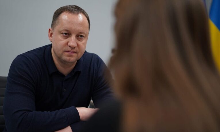 Квартира за понад 12 млн як подарунок дружині: що у декларації керівника БЕБ Буковини