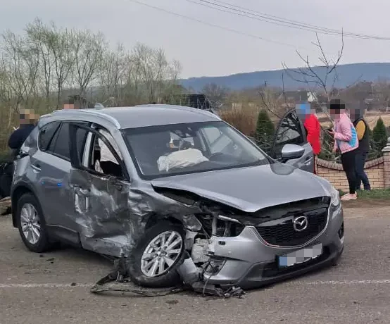 На Буковині у Ванчиківцях сталася ДТП: травмувалися четверо осіб