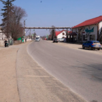 “Понад 300 хат збудували на гроші з-за кордону”: чи можна повернути у громаду на Буковині жителів, які на заробітках