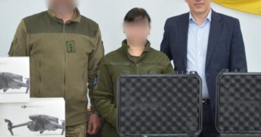 Суд відмовив слідчим у доступі до документів мера Чернівців щодо закупівлі дронів за завищеною ціною