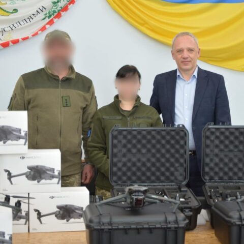 Суд відмовив слідчим у доступі до документів мера Чернівців щодо закупівлі дронів за завищеною ціною