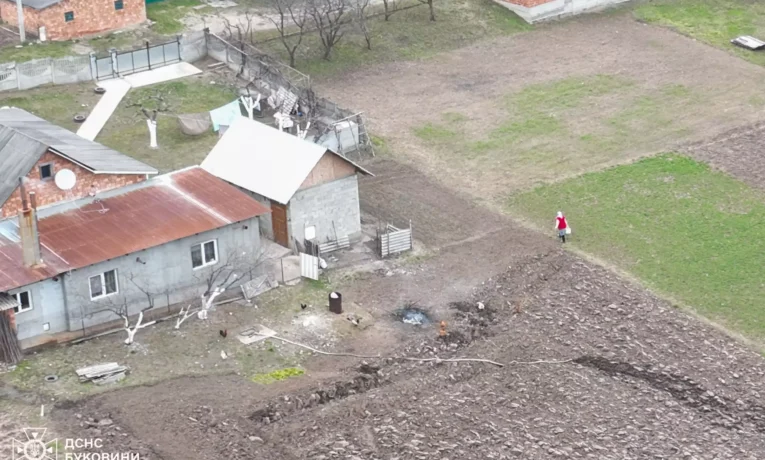 На Буковині посилили контроль за пожежами: рятувальники використовують безпілотники та проводять роз’яснювальну роботу