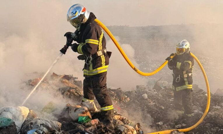 На Буковині за добу зафіксовано кілька пожеж та інцидент із ртуттю