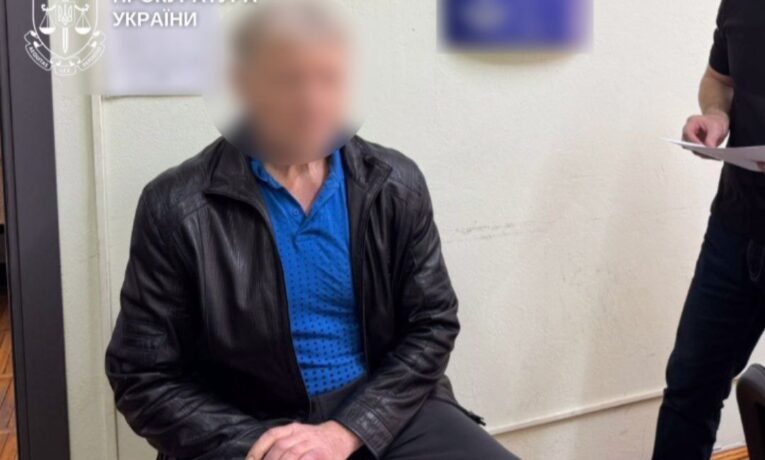 На Буковині викрили одного з найбільших дистриб’юторів контрафактних сигарет у регіоні