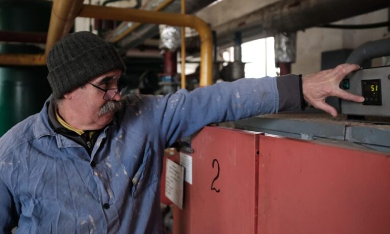 Чернівцітеплокомуненерго більш ніж удвічі зменшило підживлення котелень