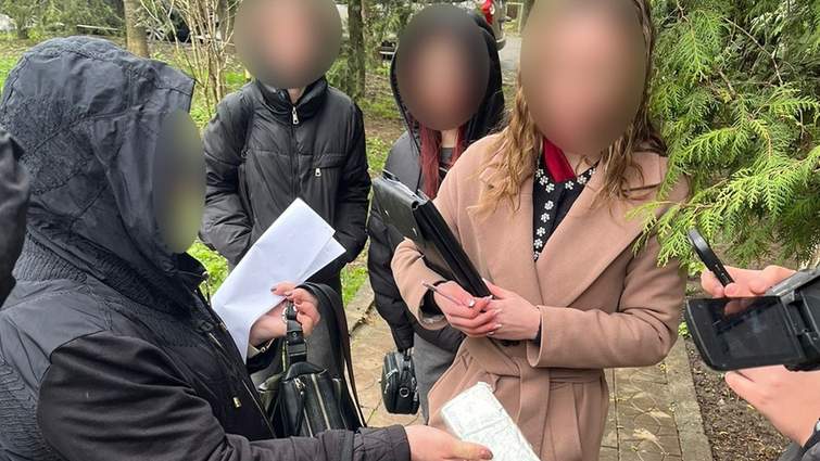 Буковинка вимагала у військовозобов’язаного 1 млн грн за оформлення фіктивної інвалідності