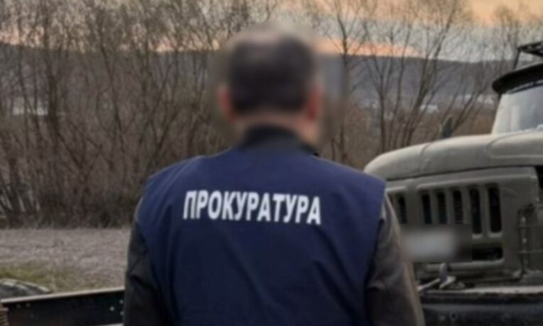 На Буковині через недбалість лісників зрубали понад 150 дерев: збитки майже 19 млн грн