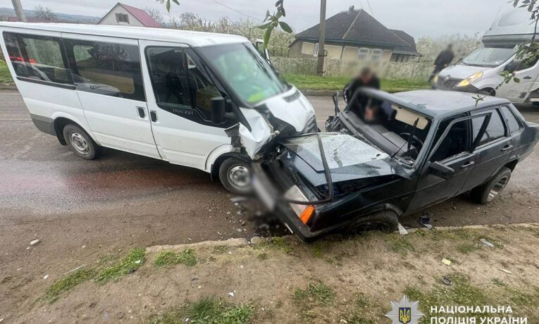 На Буковині п’яний водій спричинив смертельну ДТП: загинула 27-річна пасажирка