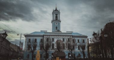 У Чернівцях депутати не підтримали перейменування провулка Ентузіастів на Героїв УПА