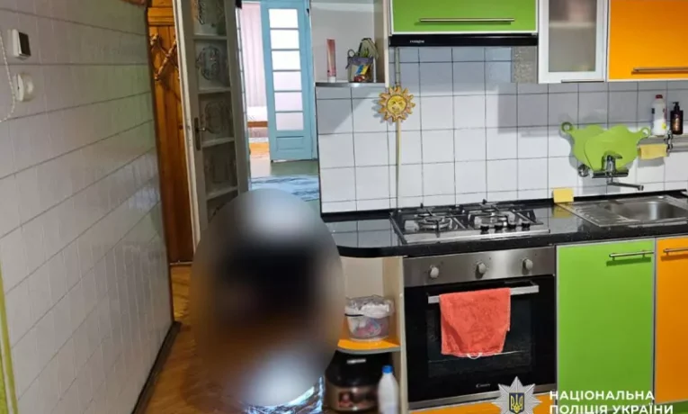 У Чернівцях чоловік вбив жінку та скоїв самогубство