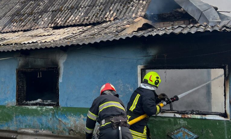 На Буковині минулої доби ліквідовували кілька пожеж: без постраждалих