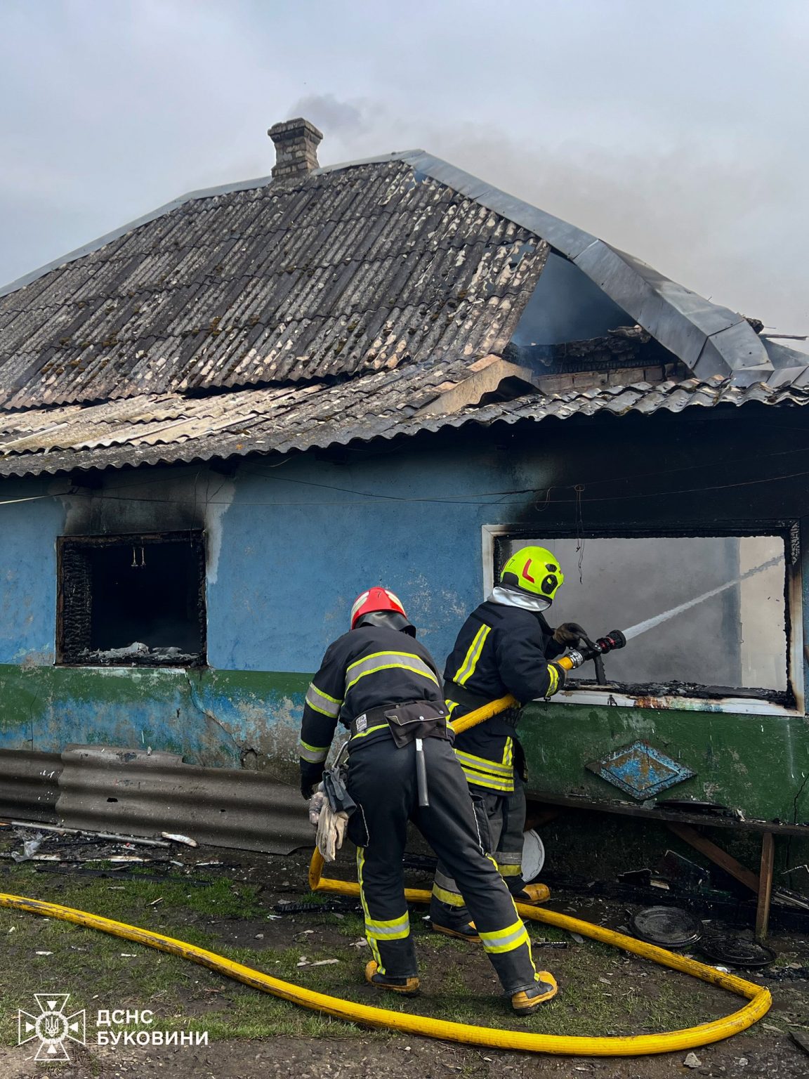 На Буковині минулої доби ліквідовували кілька пожеж: без постраждалих