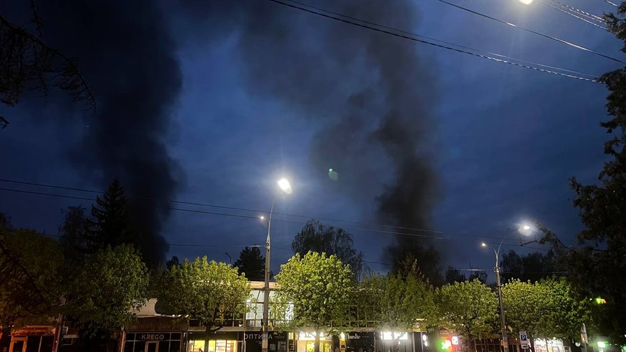 На території колишнього тролейбусного депо у Чернівцях знову сталася пожежа