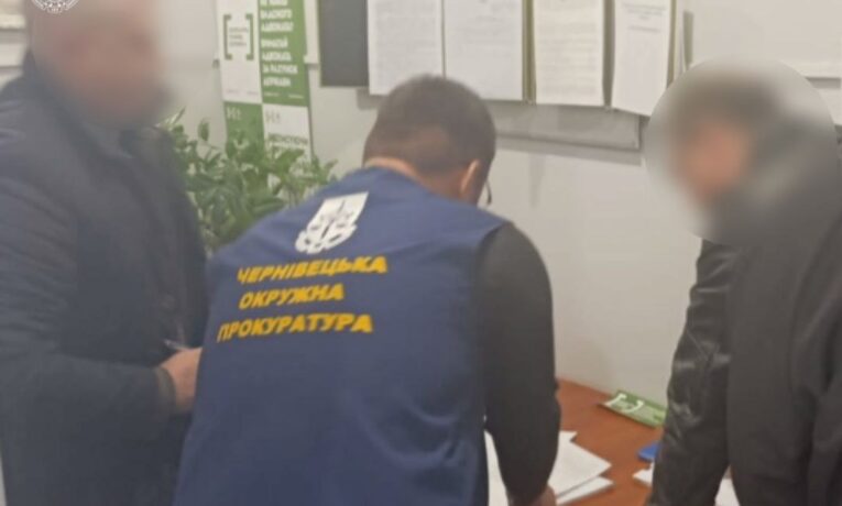 У Кіцмані нові підозри у справі неякісного ремонту захисного укриття: збитки перевищують 1 млн грн