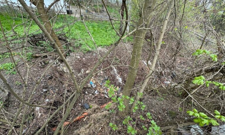 У Чернівцях планують укріпити аварійний схил над залізницею за майже 4 млн грн