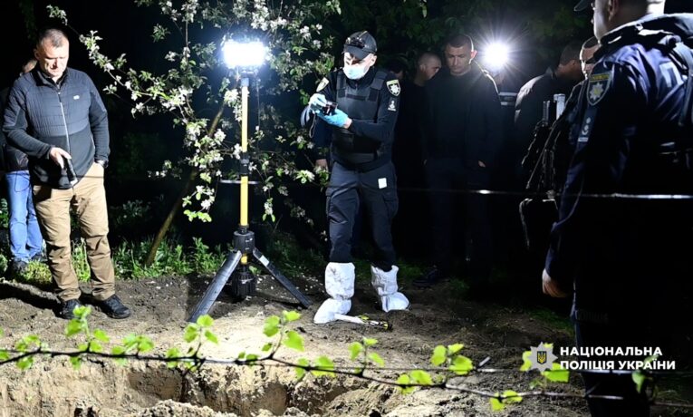 На Буковині чоловік задушив невістку та закопав тіло: поліція затримала вбивцю та його сина
