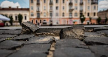 Чернівці отримають додаткові кошти на ремонт доріг: уряд запровадив програму співфінансування 50/50