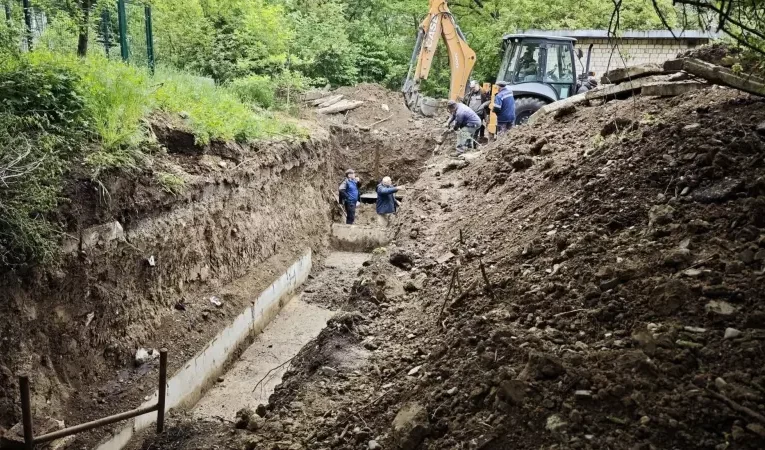 У Чернівцях після опалювального сезону оновили майже 350 метрів тепломереж