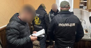 У Сокирянській колонії засудженого підозрюють у вимаганні 10 тис. грн «до злодійської каси»