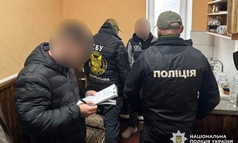 У Сокирянській колонії засудженого підозрюють у вимаганні 10 тис. грн «до злодійської каси»