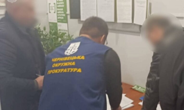 У Кіцмані судитимуть ексмера та підрядника за розтрату понад 1,1 млн грн
