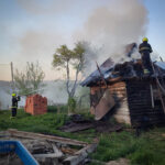На Буковині через коротке замикання згорів житловий будинок