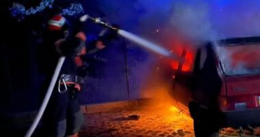 На Буковині за добу сталося 11 пожеж: згоріли будинок і авто, постраждалих немає