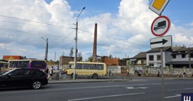 Біля автостанції на Галицькому Шляху у Чернівцях планують збудувати новий магазин