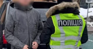 На Буковині судитимуть киянина за незаконне переправлення чоловіків за кордон