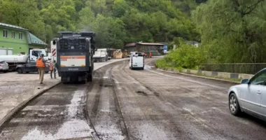 На трасі М-19 у Звенячині розпочали ремонт проблемної ділянки дороги