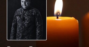 25 червня на Буковині попрощаються із двома захисниками України – Романом Баком та Віктором Гуменюком