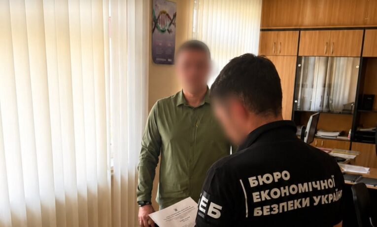 У Чернівцях викрили схему із закупівлею генераторів за завищеними цінами
