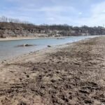 Хотин залишився без водопостачання. Місцева влада пояснила це обмілінням Дністра
