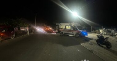У селі на Буковині неповнолітній мотоцикліст насмерть збив пішохода