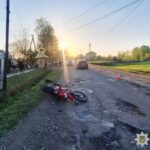 На Буковині судитимуть 26-річного водія мотоцикла за ДТП у стані сп’яніння з потерпілою