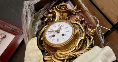 На пункті пропуску “Красноїльськ” викрили спробу вивезення антикваріату до Румунії