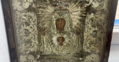 Старовинні монети та ікони намагалися вивезти до Румунії через буковинський кордон