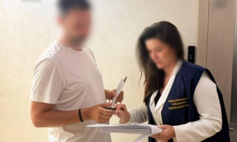 Реконструкція митного поста «Красноїльськ» за 105 млн грн: ексдиректору Держмитслужби повідомили про підозру