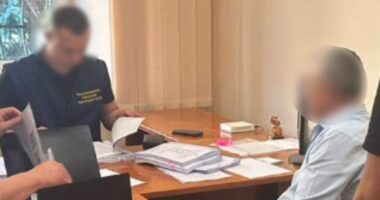 На Буковині підозрюють посадовців у розтраті понад 15 млн грн під час будівництва шкільного укриття
