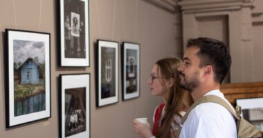 У Чернівцях відкрили виставку «Кафедра Буковини: мандрівне» про культурну спадщину регіону