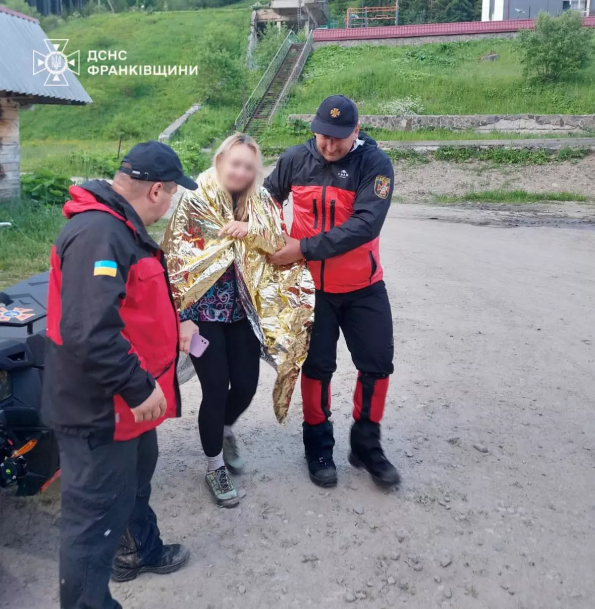 У Карпатах блискавка влучила в туристку з Чернівців