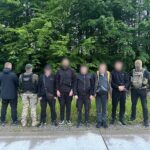 На Буковині викрили схему незаконного переправлення чоловіків через кордон до Румунії