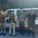 На Буковині викрили схему незаконного переправлення чоловіків за кордон під виглядом волонтерської поїздки