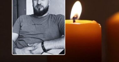 На Буковині попрощаються із захисником Олександром Реусом, який загинув на війні