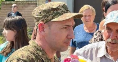 У Чагорській громаді зустріли захисника Олександра Дзеха, який повернувся з російського полону
