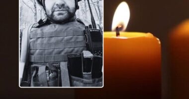 На Буковині попрощаються із захисником України Євгенієм Бордюжаном