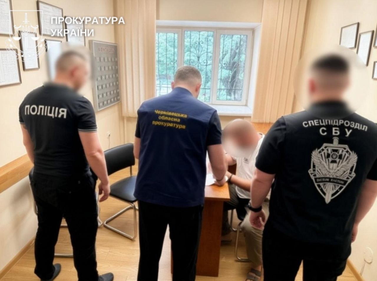 На Буковині викрили схему ввезення авто під виглядом гуманітарної допомоги